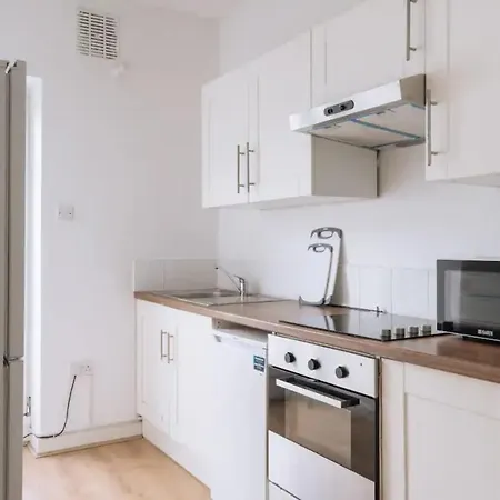 Apartment Comfortable & Cosy 2bd Flat In